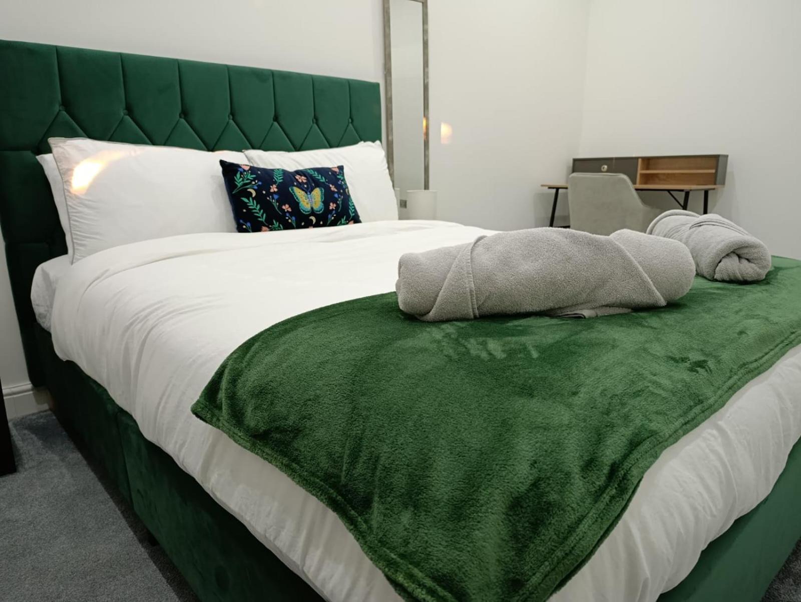Spacious 3 Bed Flat Belvedere Dartford Экстерьер фото
